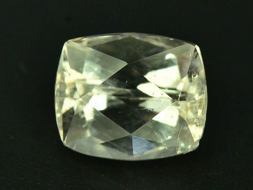IMPERIAL WHITE TOPAZ - 1.97 Cts - PAKISTAN