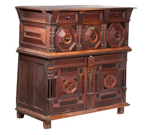 17TH C. ENGLISH CHEST OF DRAWERS