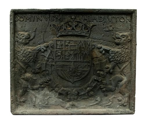 16TH C. IRON FIREBACK WITH CREST OF PHILIP II (SPAIN & NETHERLANDS)