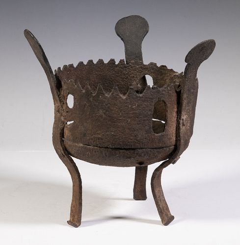 MEDIEVAL IRON POT STAND
