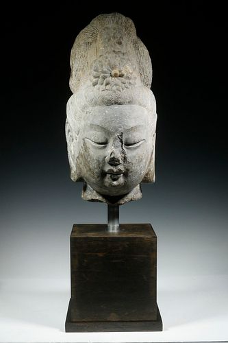 EARLY QING CHINESE STONE BUST OF THE FEMALE BUDDHA