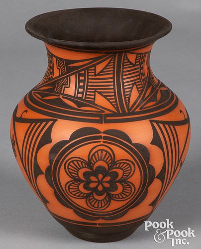 Carlos Laate Zuni Indian pottery vase