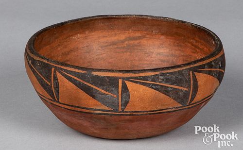 Zia Pueblo Indian polychrome pottery bowl