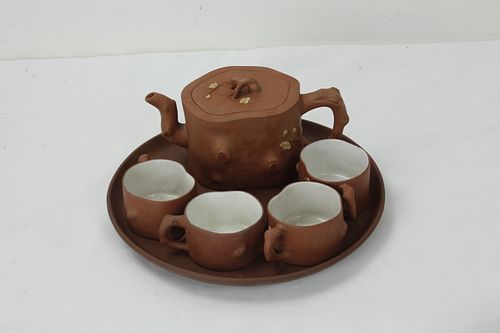 A Set of Zisha Tea Pot Four cups One Plate Chen Yuqin Mark