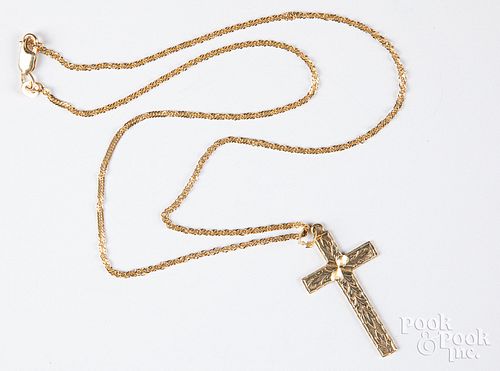 14K gold necklace, with cross pendant, 4.8dwt.