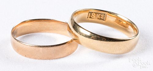 Two 18K gold bands, 3.1dwt.