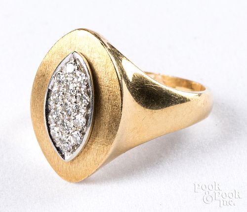 18K gold and diamond ring, size 6, 5.3dwt.
