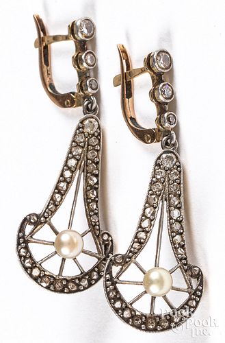 Pair of 18K gold diamond and pearl earrings