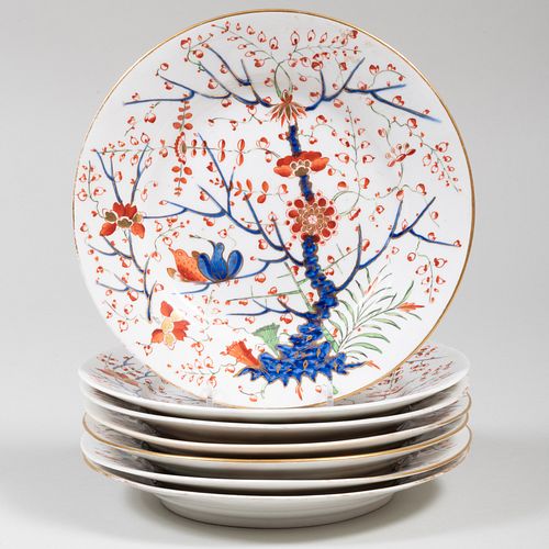 Set of Seven Derby Porcelain Plates in an 'Imari' Pattern