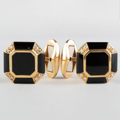 Pair of Fred Paris 18k Gold, Onyx and Diamond Cufflinks