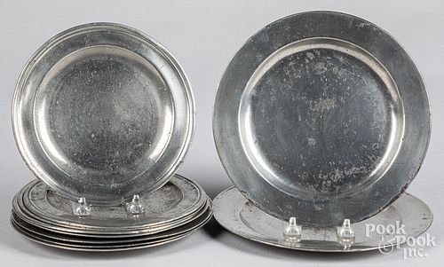 Ten English pewter plates, 18th/19th c.