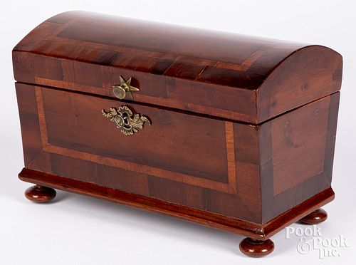 Regency mahogany dresser box, 19th c.