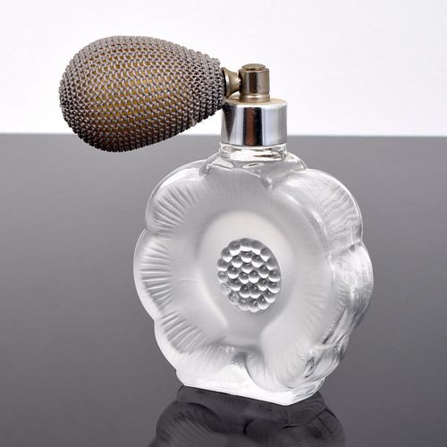 "Dahlia" Perfume Atomizer, Manner of Lalique 