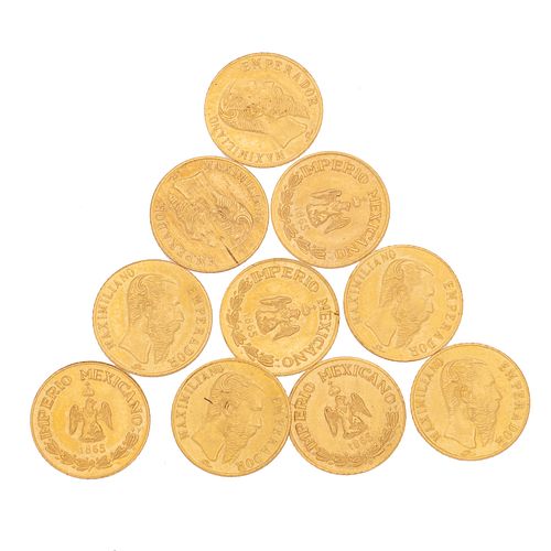 Diez medallas de Maximiliano en oro amarillo de 18k. Peso: 4.7 g.