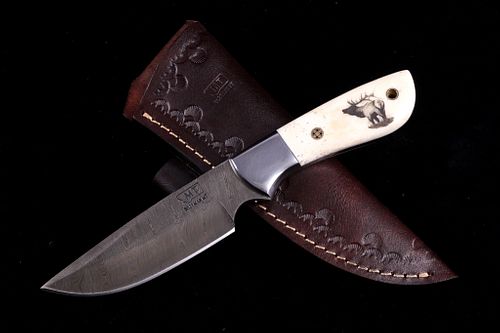 Montana Territory Elk Scrimshaw Damascus Knife