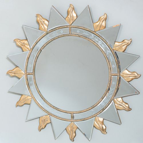 Pair of Giltwood Sunburst Mirrors, of Recent Manufacture