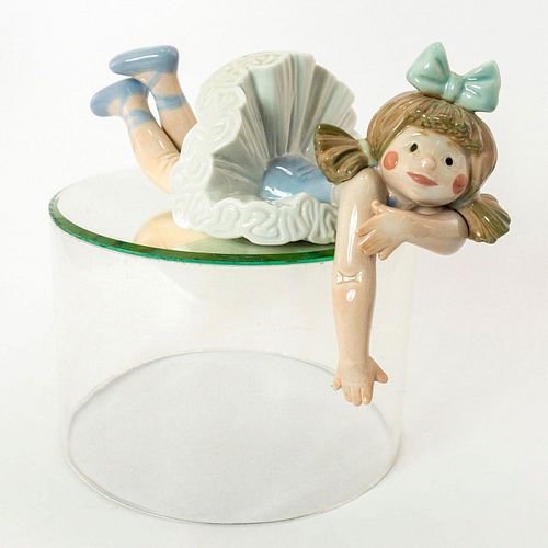 Forgotten 1001502 - Lladro Porcelain Figurine