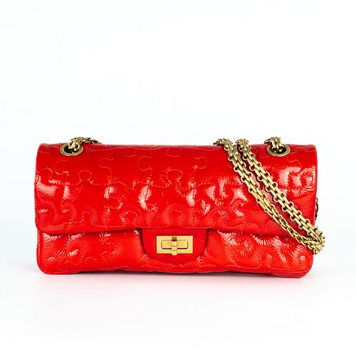 CHANEL 2:55 puzzle Shoulder bag in Red Patent leather