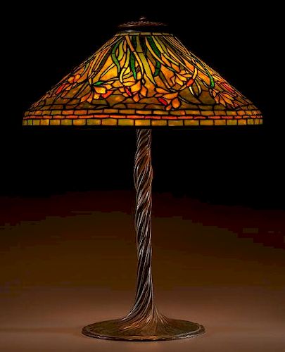 Tiffany Studios Leaded Glass Daffodil Bronze Table Lamp