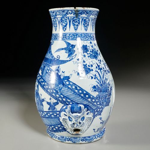 Chinese blue & white wall cistern, ex Christie's