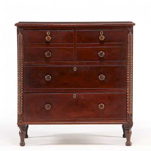 Southern Bonnet Chest of Drawers 