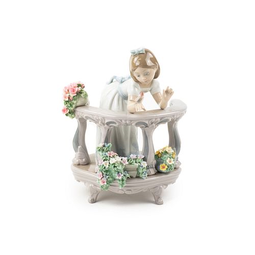 Lladro 'Morning Song' 6658 Porcelain Figure