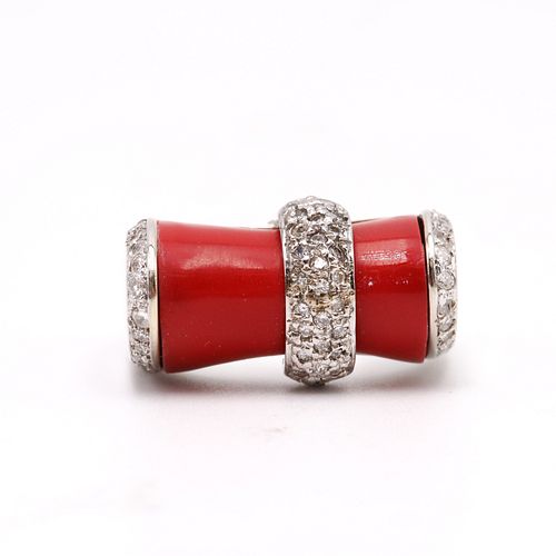 Diamonds, Coral & 18k Gold Ring