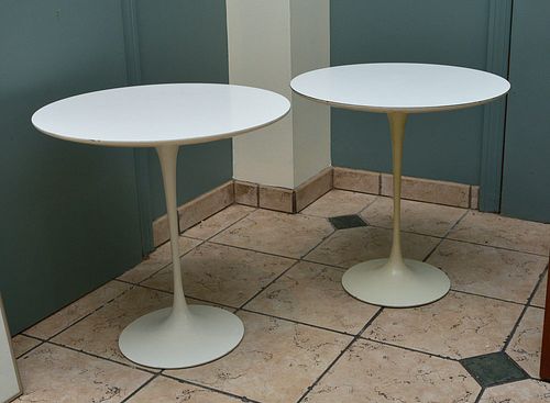 Pair of Eero Saarinen for Knoll Side Tables
