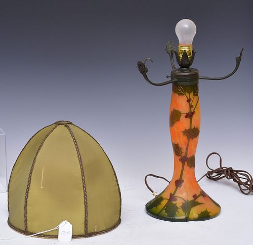 Legars Cameo Glass Table Lamp