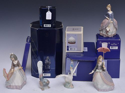 Eleven Lladro Porcelain Figures