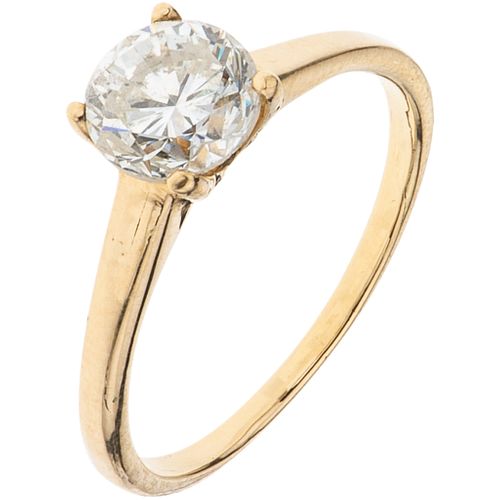 SOLITAIRE RING WITH DIAMOND IN 14K YELLOW GOLD 1 Brilliant cut diamond ~0.96 ct Clarity: I2-I3 Color: K-L | ANILLO SOLITARIO CON DIAMANTE EN ORO AMARI
