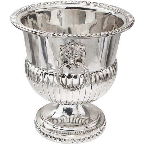 ICE BUCKET, MEXICO, 20TH CENTURY, TANE 0.925 Sterling Silver, Weight: 1541 g | HIELERA MÉXICO, SIGLO XX Plata TANE sterling, Ley 0.925 Peso: 1541 g