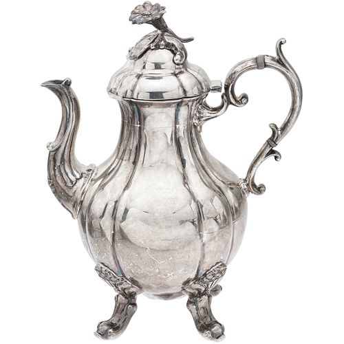 COFFEE POT, MEXICO, 20TH CENTURY, JLR 0.925 Sterling Silver, Weight: 1488 g | CAFETERA MÉXICO, SIGLO XX Plata JLR sterling, Ley 0.925 Peso: 1488 g