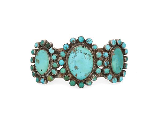 A Zuni turquoise cluster bracelet