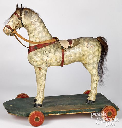 Large platform horse pull toy