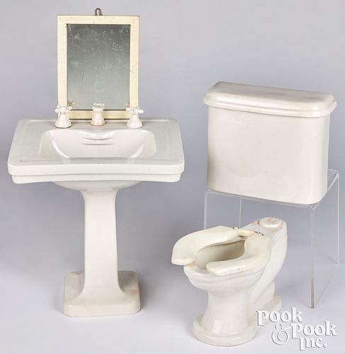 Maddock salesman sample sink and toilet