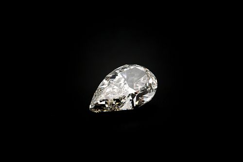 GIA Certified 5.26 Pear shaped Diamond 