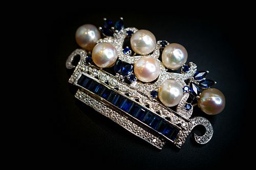 18K White Gold Pearl Sapphire and Diamond Brooch