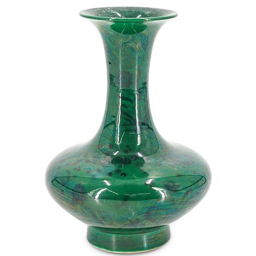 19th Cent. Chinese Green Glazed Porcelain Vase