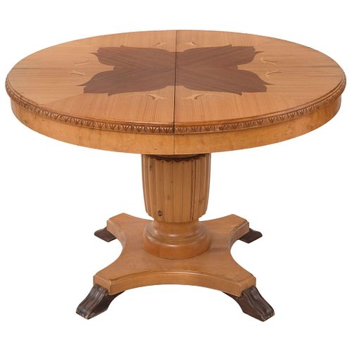 BIEDERMEIER TABLE GERMANY EARLY 20TH CENTURY Made of satin wood; semi rotating circular cover 24.4 x 34.6" (62 x 88 cm) | MESA BIEDERMEIER ALEMANIA. P