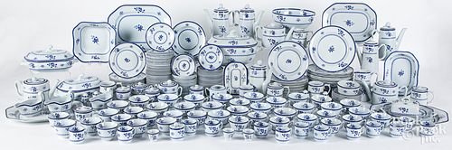 Spode Gloucester Blue porcelain dinner service