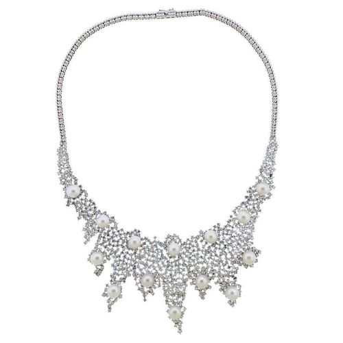 Italian 19.10 Carat Diamond Pearl Gold Necklace
