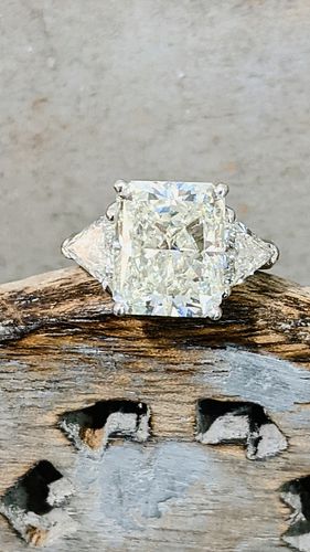 G.I.A Certified 7.19 carat Radiant Diamond Ring