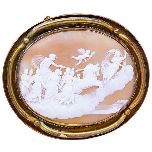 ANTIQUE LARGE SHELL CAMEO BROOCH
