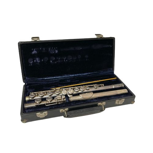 Vtg Artley Symphony Model 77-0 Silver Plate Flute
