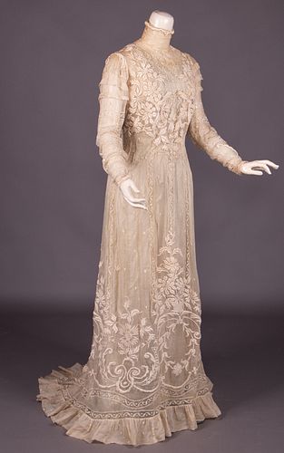 HAND EMBROIDERED TEA GOWN, c. 1912