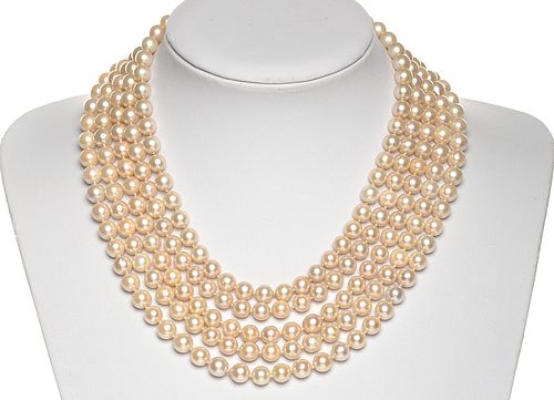 Necklace from the 30's with 5 strands of pearls