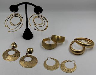 JEWELRY. Gold Earring Grouping.