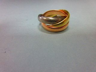 An 18ct three colour gold 'Russian wedding' ring, the three interlocking plain D-section bands, one