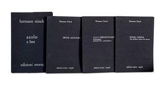 Hermann Nitsch Sammlung von vier Schriften der Edizioni Morra. Teils von Nitsch handsigniert. 4°. Teils in Typoskript. Schwarze Pappumschläge. OBrosch